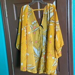 Floral Ultra-lightweight Cardigan/Beach Cover